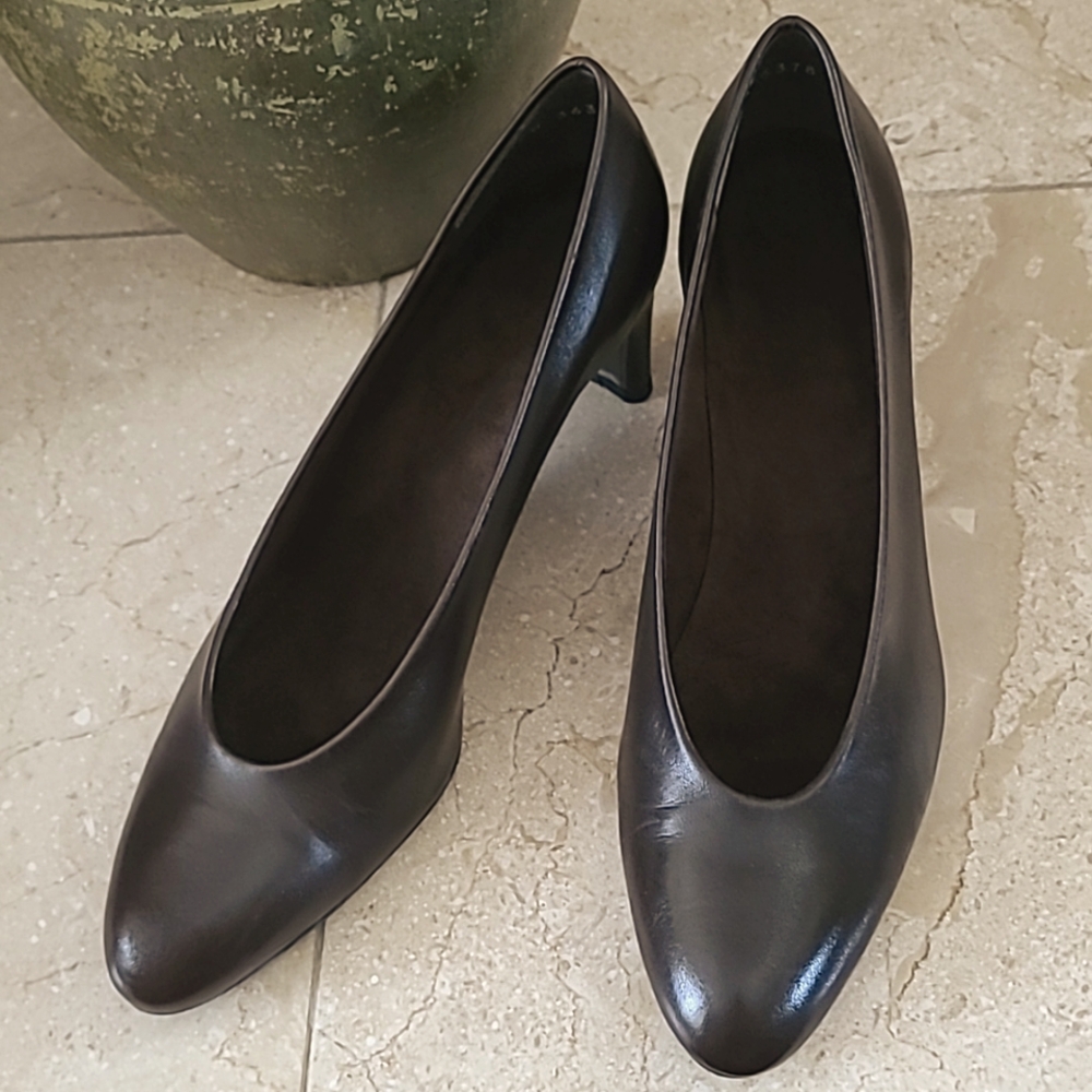 Stuart Weitzman Dressy Pumps